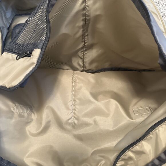 Patagonia Headway MLC 45L Olive Green Backpack Messenger Shoulder Bag Gently Use - Picture 8 of 11